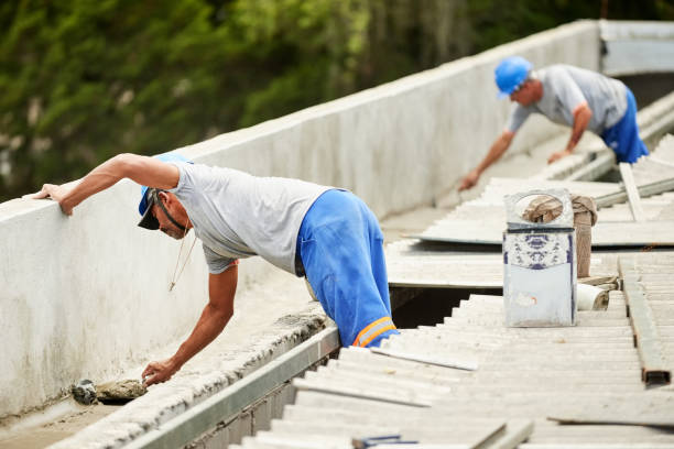 Best Specialized Insulation Services in Thompsonville, CT